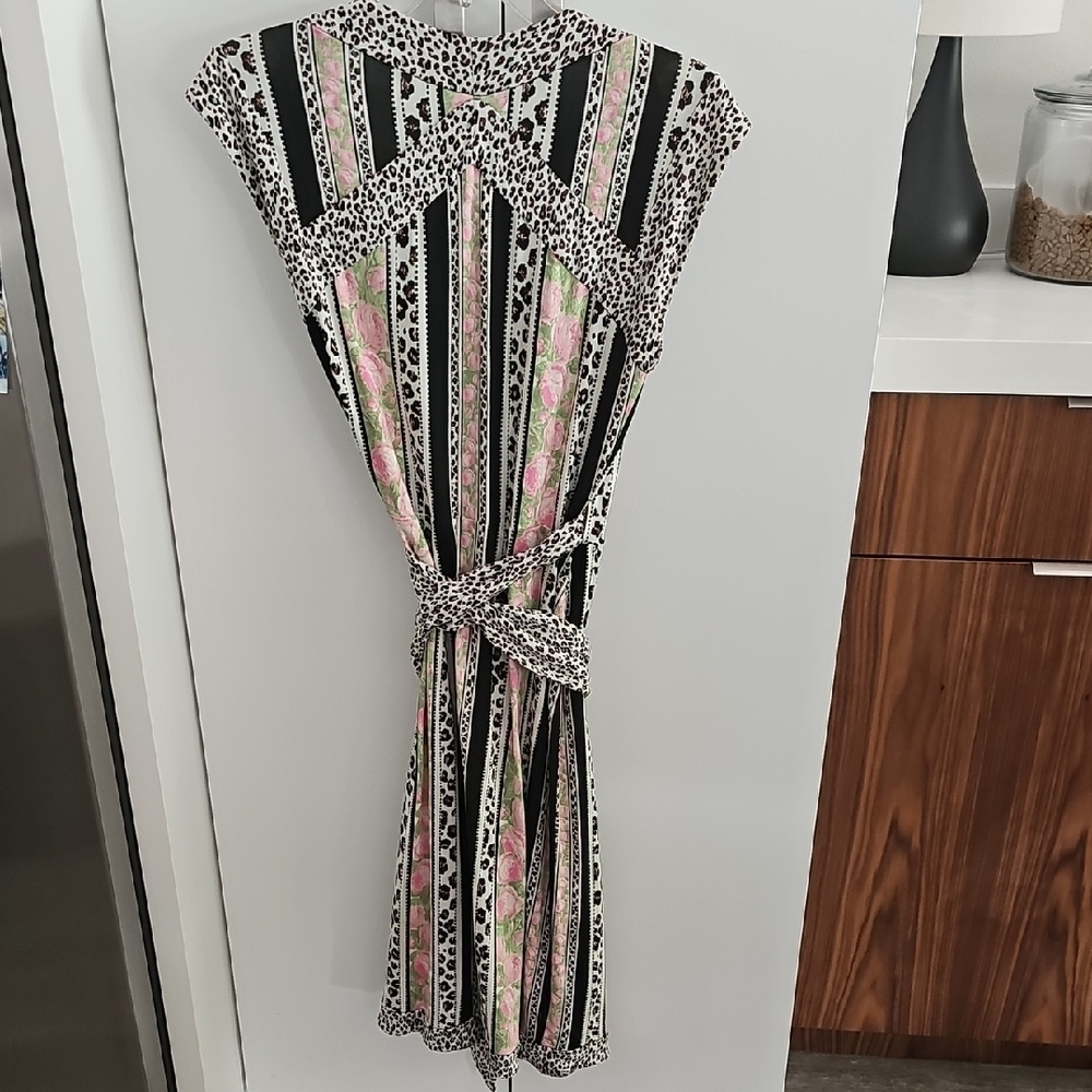 Diane Von Furstenberg Animal Print Silk Dress - Picture 4 of 4